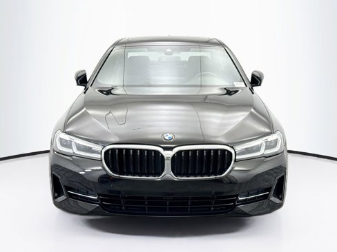 Used 2021 BMW 530i image 2