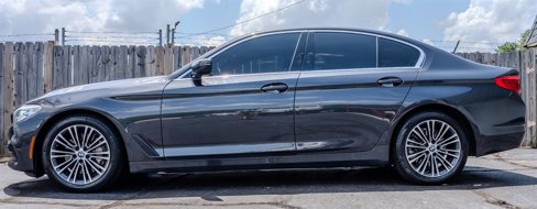 Used 2019 BMW 530i w/ Convenience Package image 2