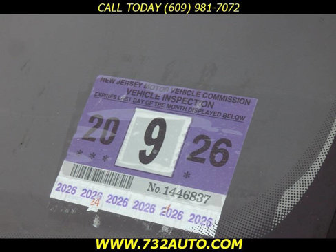 Used 2009 Volkswagen Rabbit S image 17
