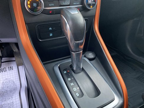 Used 2018 Ford EcoSport SES w/ SES Cold Weather Package image 27