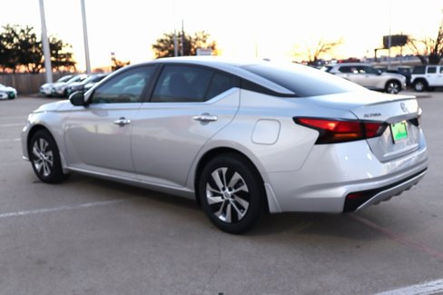 New 2025 Nissan Altima 2.5 S image 8