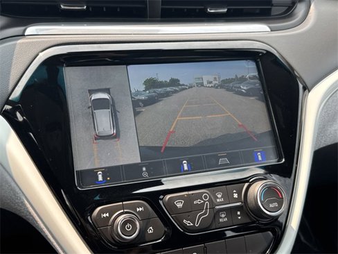 Used 2021 Chevrolet Bolt Premier w/ Infotainment Package image 3