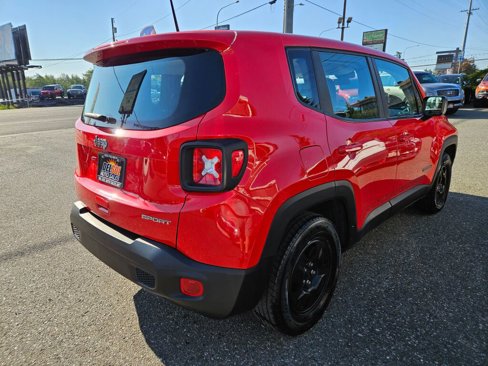 Used 2019 Jeep Renegade Sport image 14
