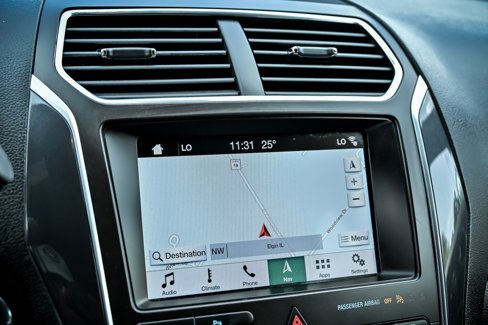 Used 2019 Ford Explorer Limited image 22