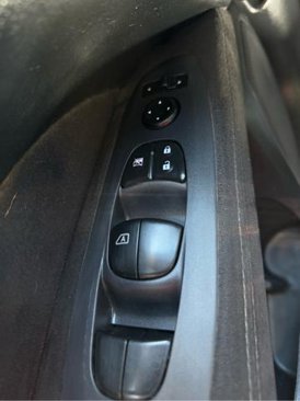 Used 2014 Nissan Pathfinder S image 16