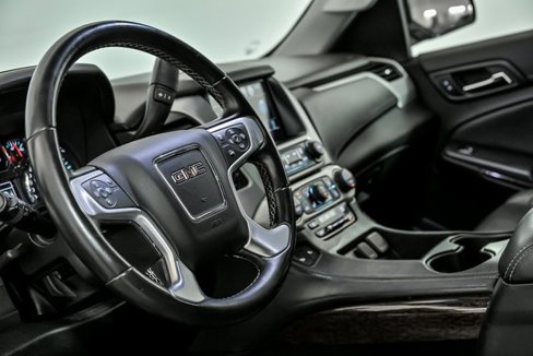 Used 2019 GMC Yukon XL SLT w/ Open Road Package image 14