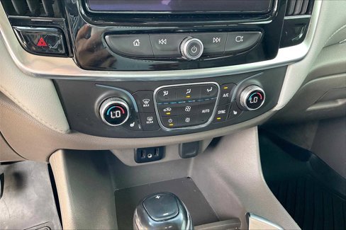 Used 2019 Chevrolet Traverse LT w/ LT Premium Package image 32