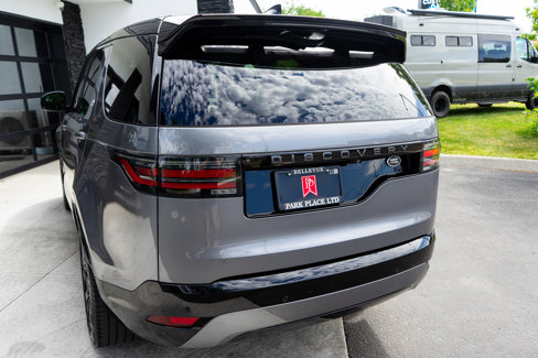Used 2021 Land Rover Discovery S R-Dynamic image 58