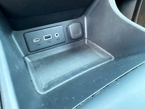 Certified 2023 GMC Terrain SLE image 33