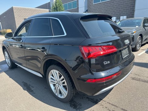 Used 2018 Audi Q5 2.0T Premium Plus w/ Premium Plus Package image 2