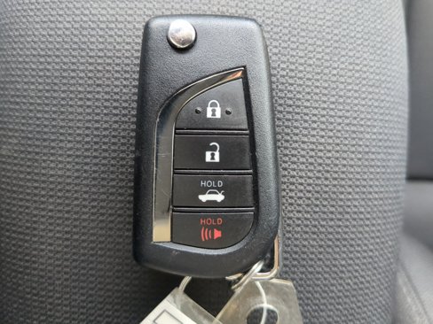 Used 2024 Toyota Corolla LE image 32