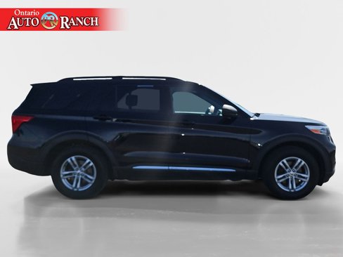 Used 2020 Ford Explorer XLT w/ Comfort Package image 6