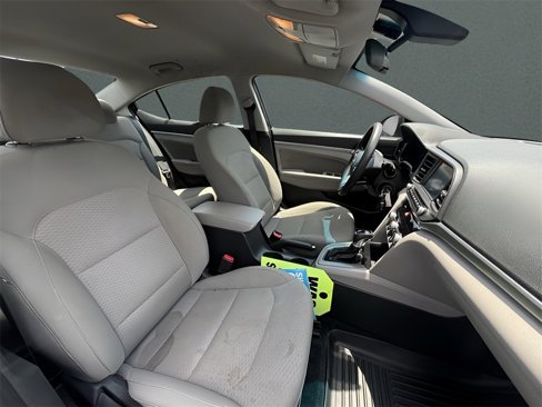 Used 2020 Hyundai Elantra SEL image 24