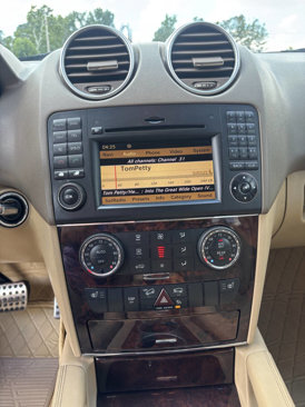 Used 2011 Mercedes-Benz ML 350 4MATIC image 14