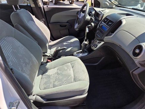 Used 2015 Chevrolet Sonic LS image 15