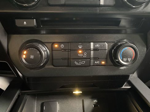 Used 2016 Ford F150 XLT image 18