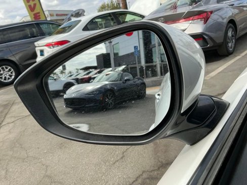 Used 2019 MAZDA MAZDA3 Sedan image 29