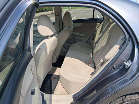 Used 2012 Toyota Corolla L image 13