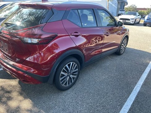 Used 2021 Nissan Kicks SV image 23
