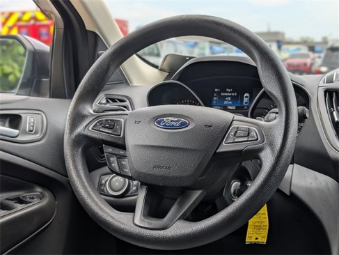 Used 2017 Ford Escape SE image 13