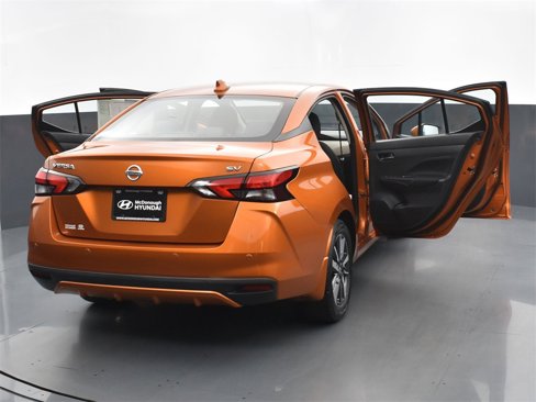 Used 2021 Nissan Versa SV image 28