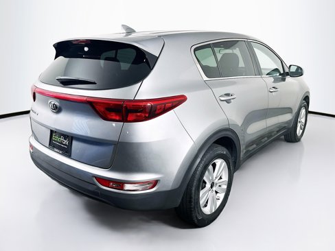 Used 2019 Kia Sportage LX image 9