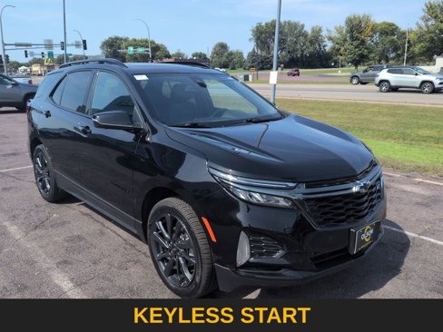 Used 2022 Chevrolet Equinox RS w/ RS Leather Package image 9