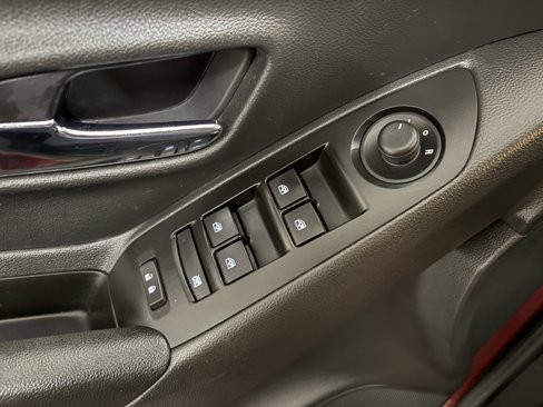 Used 2021 Chevrolet Trax LT image 22