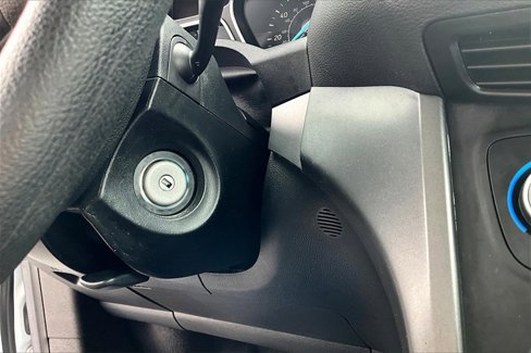Used 2018 Ford Escape SE image 21