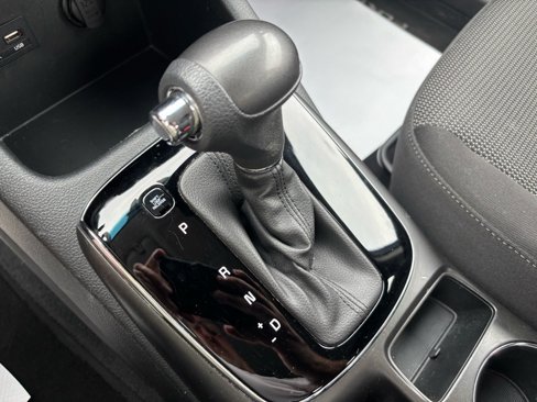 Used 2018 Kia Forte LX w/ LX Rear Camera Package image 33