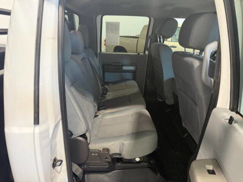 Used 2016 Ford F450 XLT w/ XLT Interior Package image 18