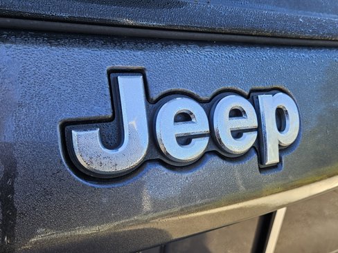 Used 2018 Jeep Compass Sport w/ Tech Group image 15