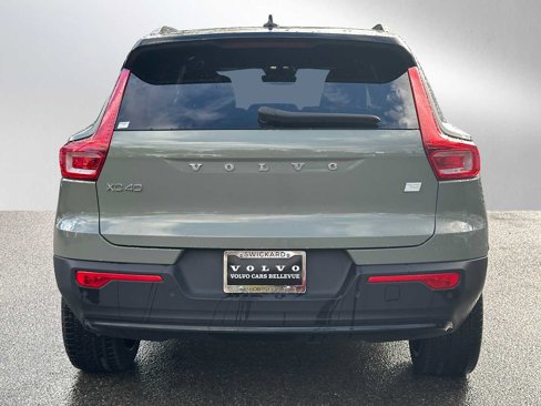 Certified 2023 Volvo XC40 Recharge Ultimate w/ Protection Package Premier image 12