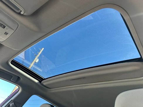 Used 2015 Toyota RAV4 XLE image 19
