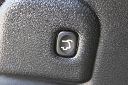 Used 2020 Jeep Grand Cherokee Altitude image 12