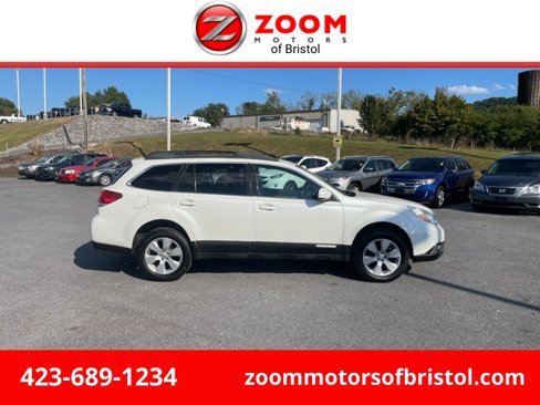 Used 2010 Subaru Outback 2.5i Premium image 1