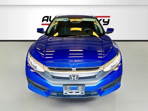 Used 2016 Honda Civic EX image 2