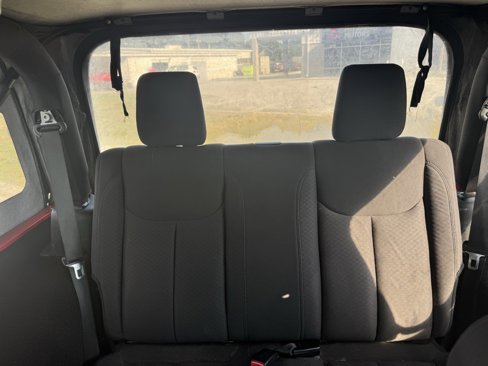 Used 2014 Jeep Wrangler Sport image 14