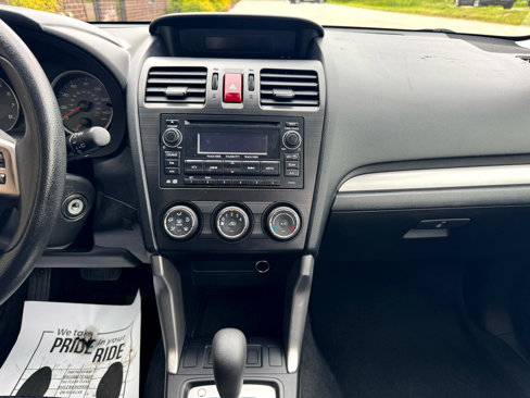 Used 2014 Subaru Forester 2.5i image 10