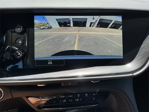 Used 2023 Buick Envision Preferred image 24