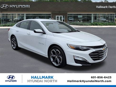 Used 2024 Chevrolet Malibu LT image 1