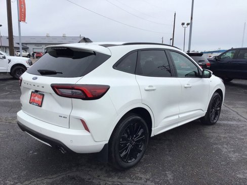 New 2023 Ford Escape ST-Line Elite image 4
