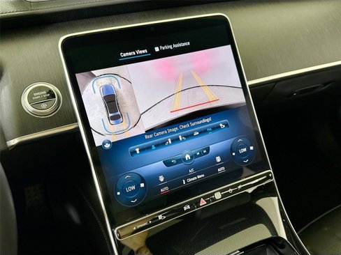Used 2022 Mercedes-Benz S 500 4MATIC w/ AMG Line Package image 17