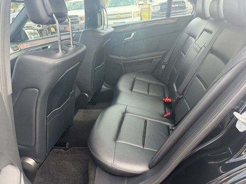 Used 2013 Mercedes-Benz E 350 4MATIC Sedan image 12