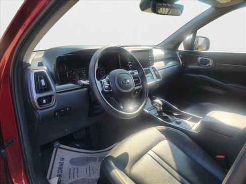 Used 2021 Kia Sorento S image 10