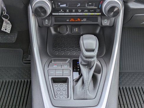 New 2025 Toyota RAV4 LE image 20