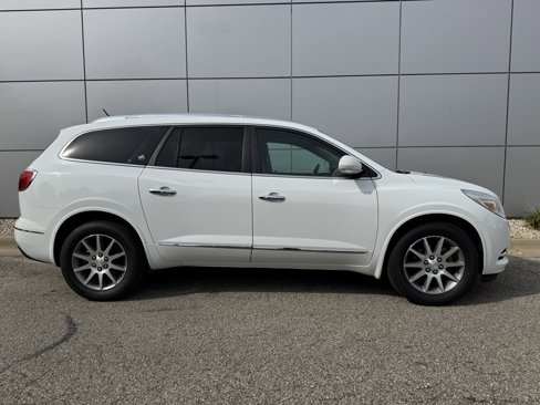 Used 2017 Buick Enclave Leather image 32