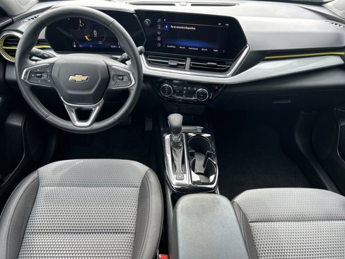 Certified 2024 Chevrolet Trax LT w/ Driver Confidence Package image 13