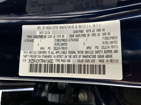Used 2024 MAZDA MAZDA3 s image 17