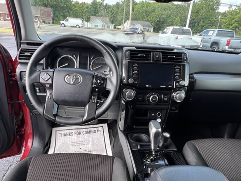 Used 2020 Toyota 4Runner TRD Off-Road image 18